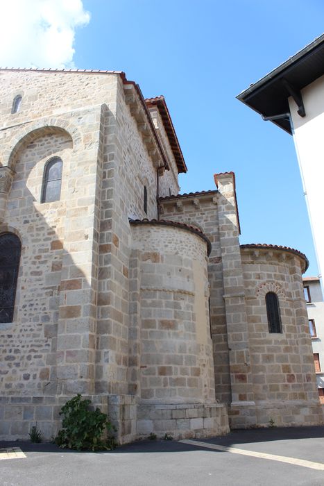 Eglise Saint-Martin : Chevet, vue partielle