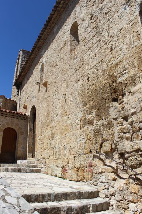 Chapelle des Pénitents : façade sud, vue partielle