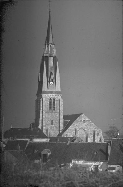 Clocher et toitures des maisons