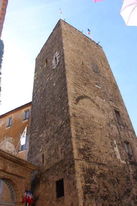 Palais épiscopal (ancien) : tour, élévations nord et est, vue générale