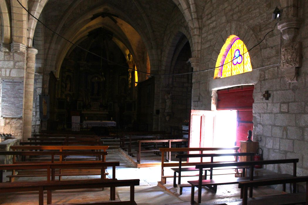 Chapelle Notre-Dame du Peyrou : nef, vue générale