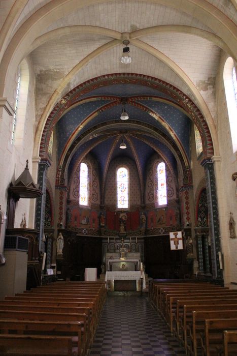 église paroissiale : choeur, vue générale