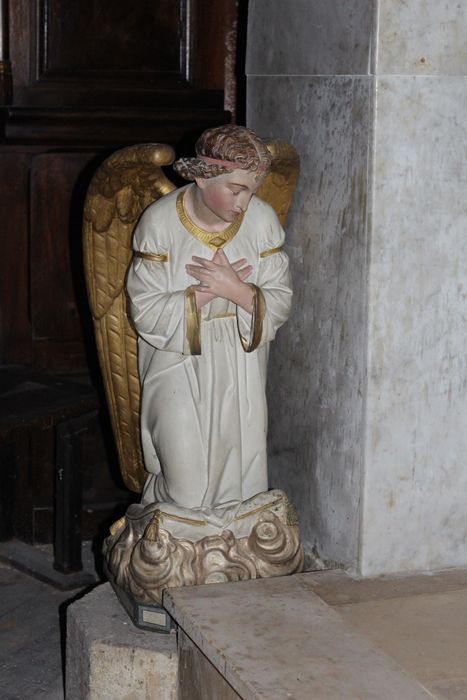 statue : ange adorateur n°2