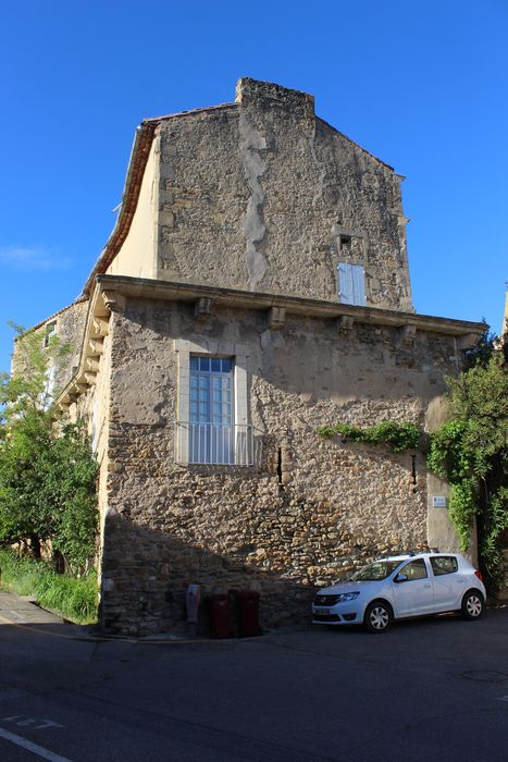 Château de la Fare : aile ouest, façade sud, vue générale