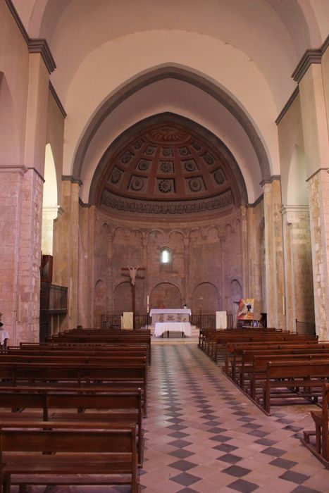 Eglise Notre-Dame : nef, vue générale