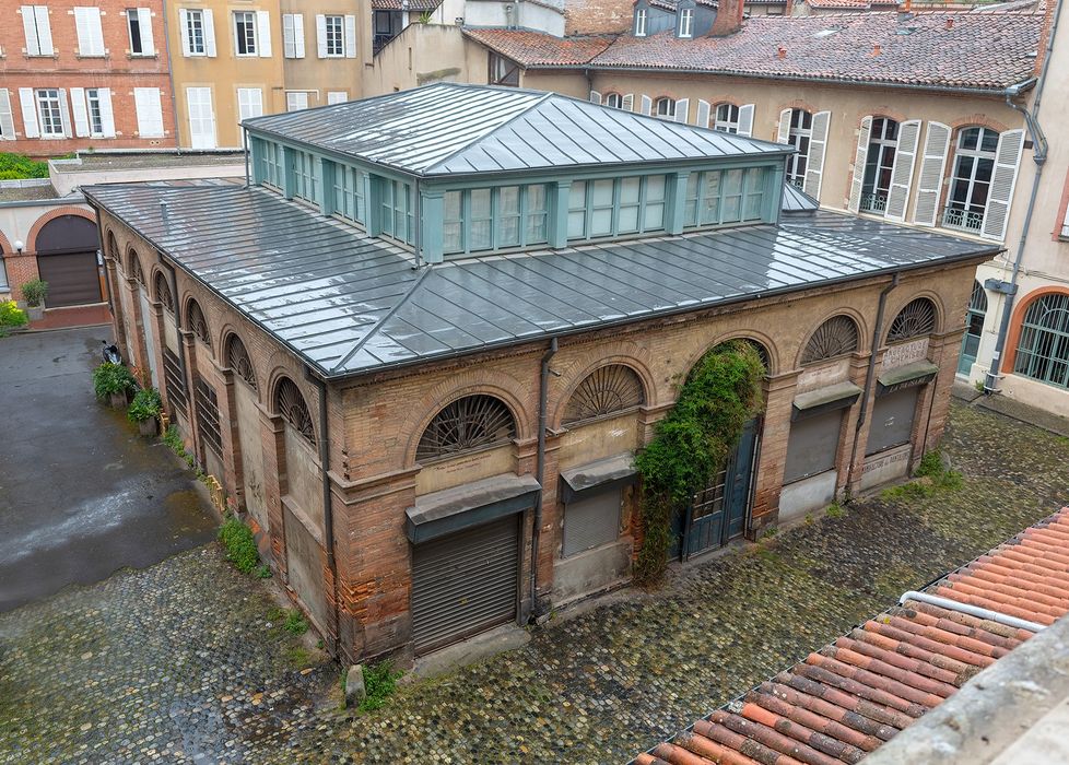 Pavillon Mazar : façades sud et ouest, vue générale