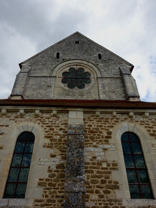 Transept sud, façade sud, vue partielle