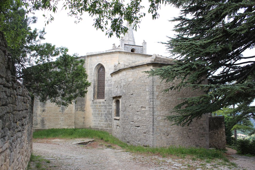 Eglise haute : chevet, vue partielle