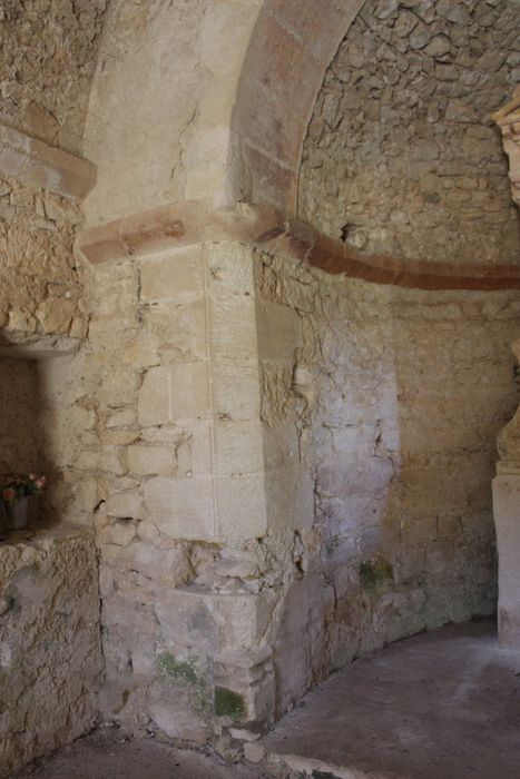 Ancienne église Sainte-Marie : arc triomphal, détail de la pile nord