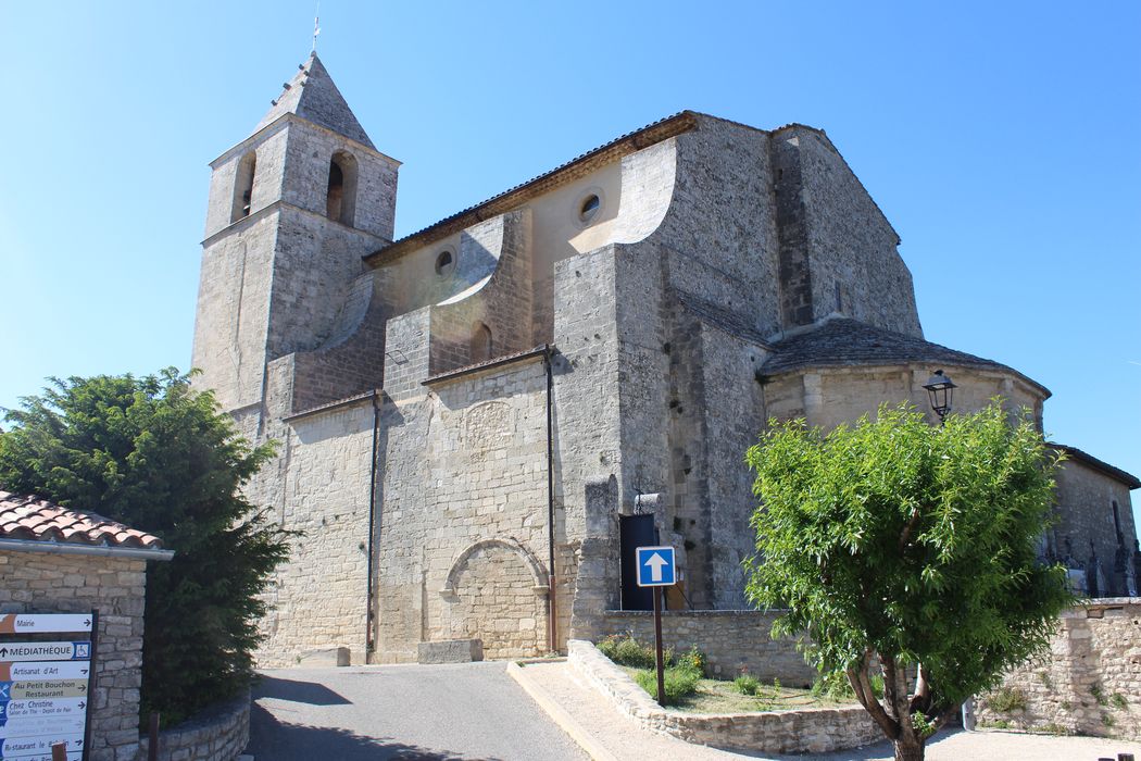 Eglise Notre-Dame-de-Pitié : ensemble sud-est, vue générale