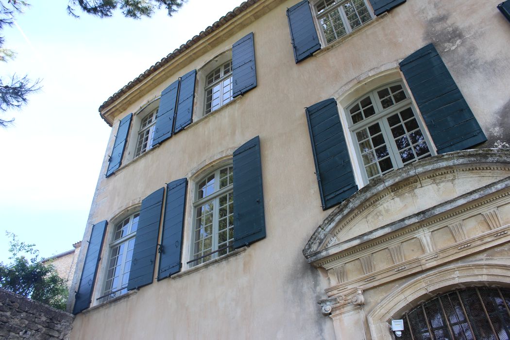 Hôtel de Tingry : façade nord-est, vue partielle