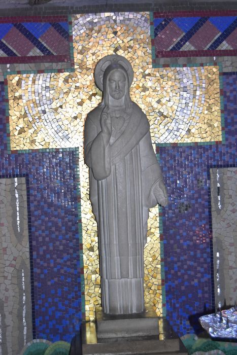 statue : Le Christ du Sacré-Coeur