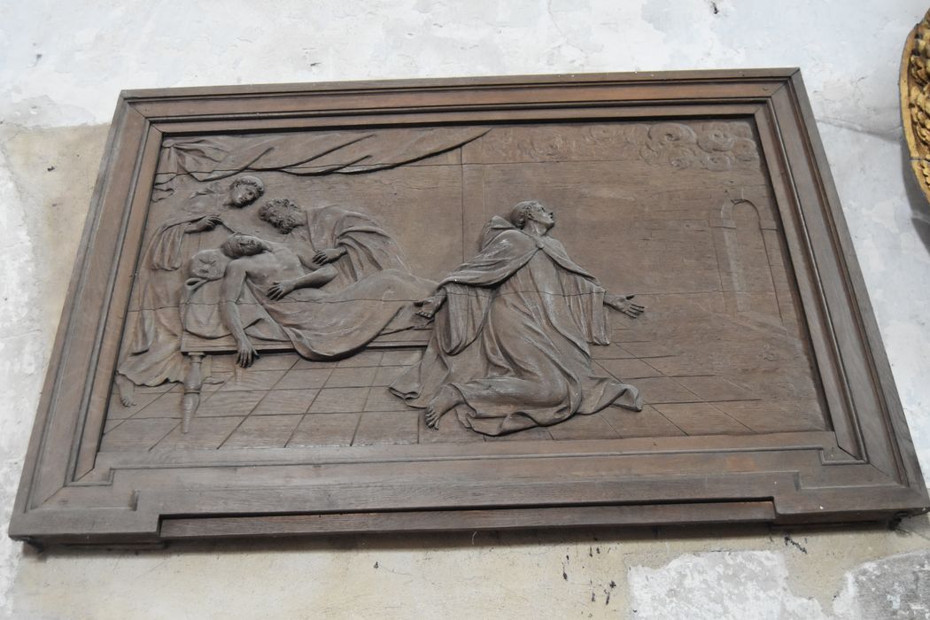 bas-relief : Saint Séverin implorant