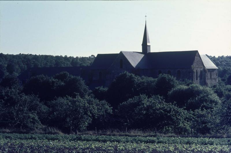 Vue d'ensemble de l'église abbatiale