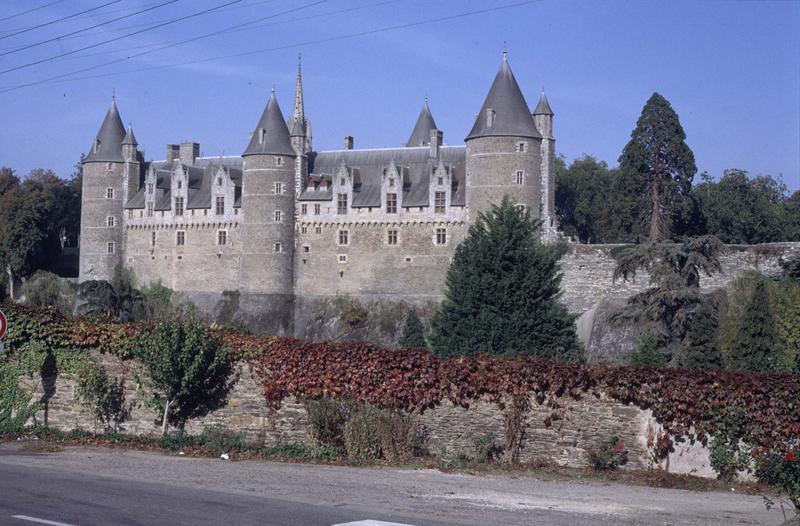 Façade sur l'Oust