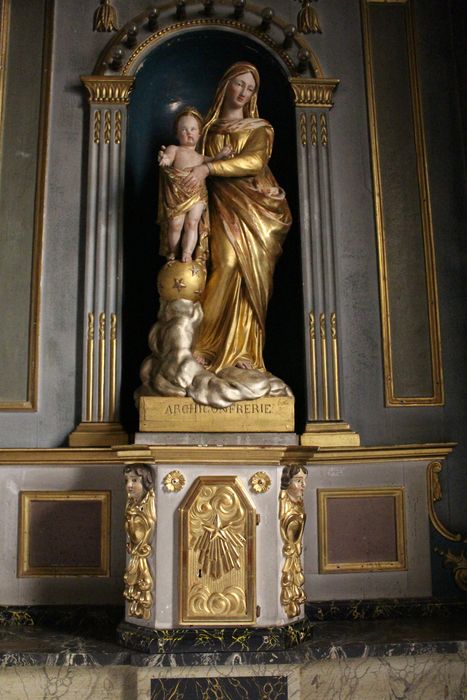 statue : Vierge à l'Enfant