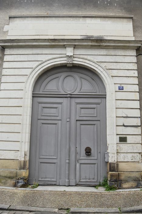 portail d’accès rue Traversière, vue générale