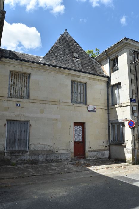 façade sur rue, vue générale