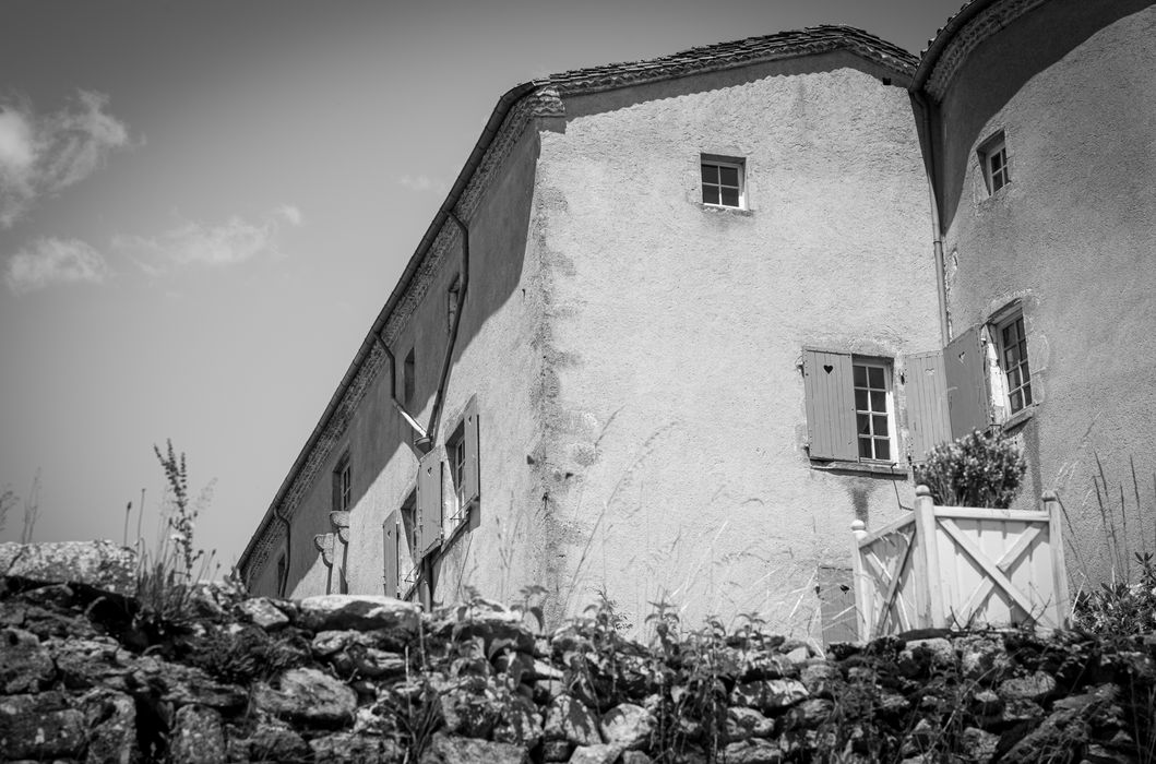 façades sud et ouest, vue partielle