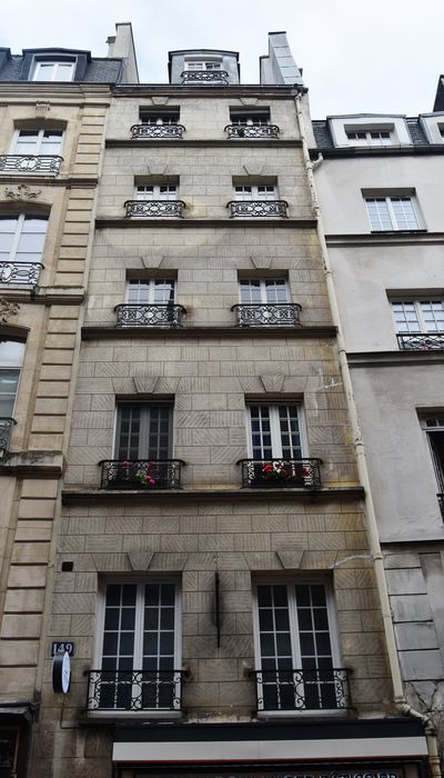 façade sur rue