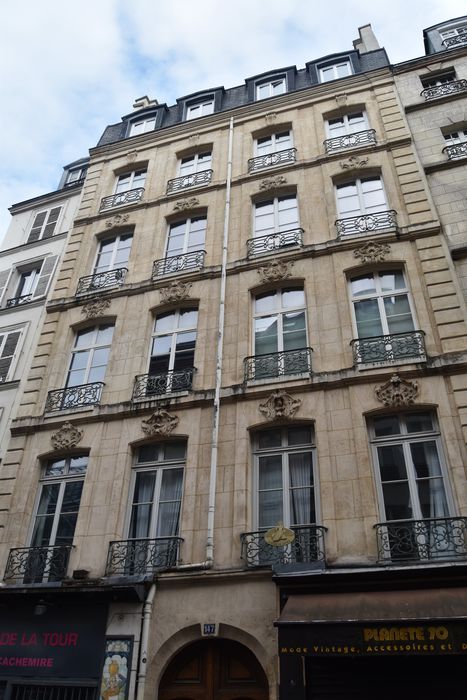 façade sur rue