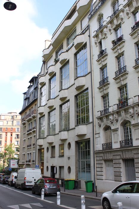 façade sur rue