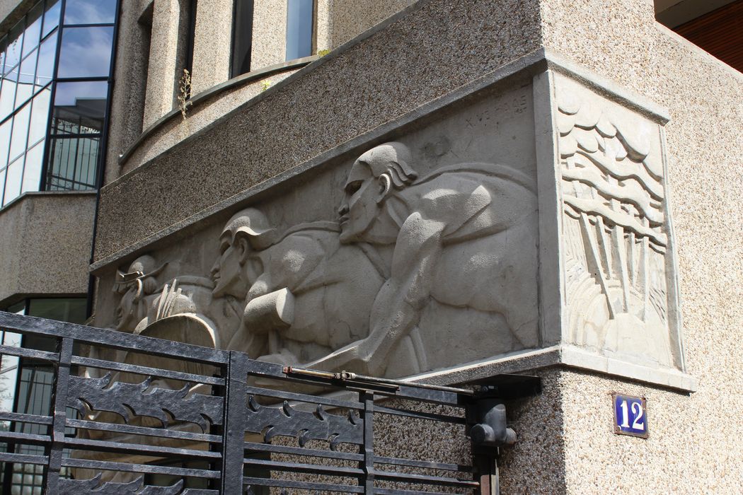 portail d'entrée, détail d'un haut-relief