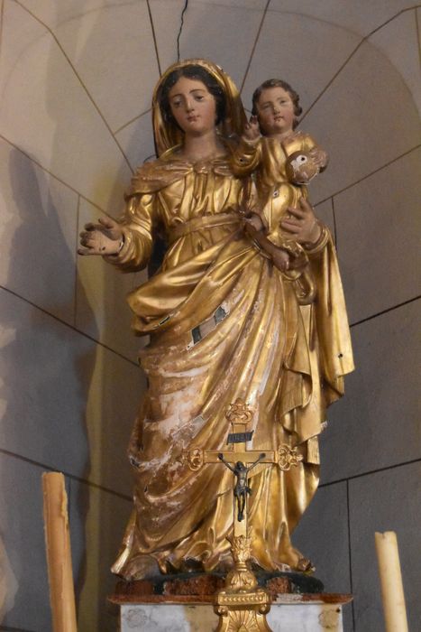 statue : Vierge à l'Enfant