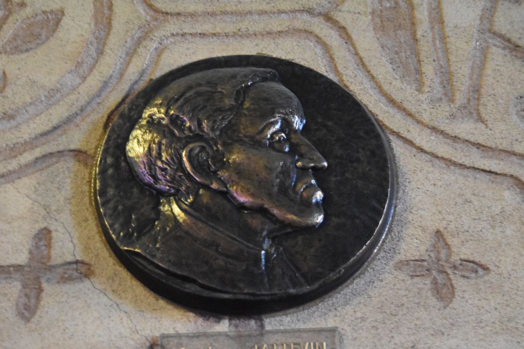 médaillon gravé : Mgr Tattevin - © Ministère de la Culture (France), Médiathèque du patrimoine et de la photographie, diffusion RMN-GP