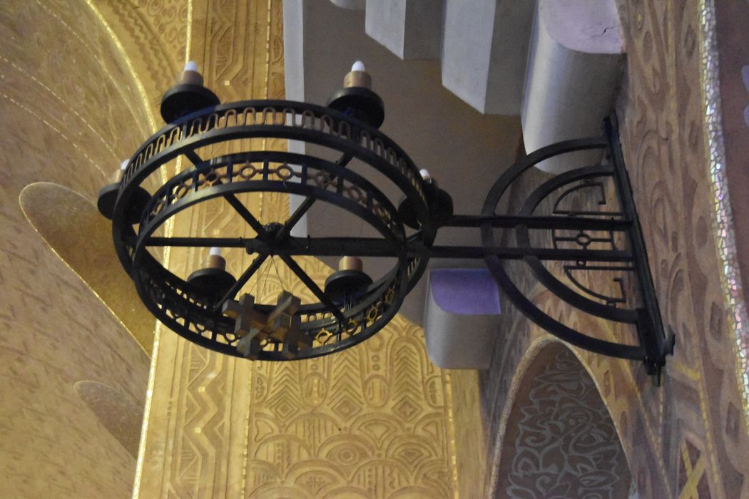 luminaire - © Ministère de la Culture (France), Médiathèque du patrimoine et de la photographie, diffusion RMN-GP