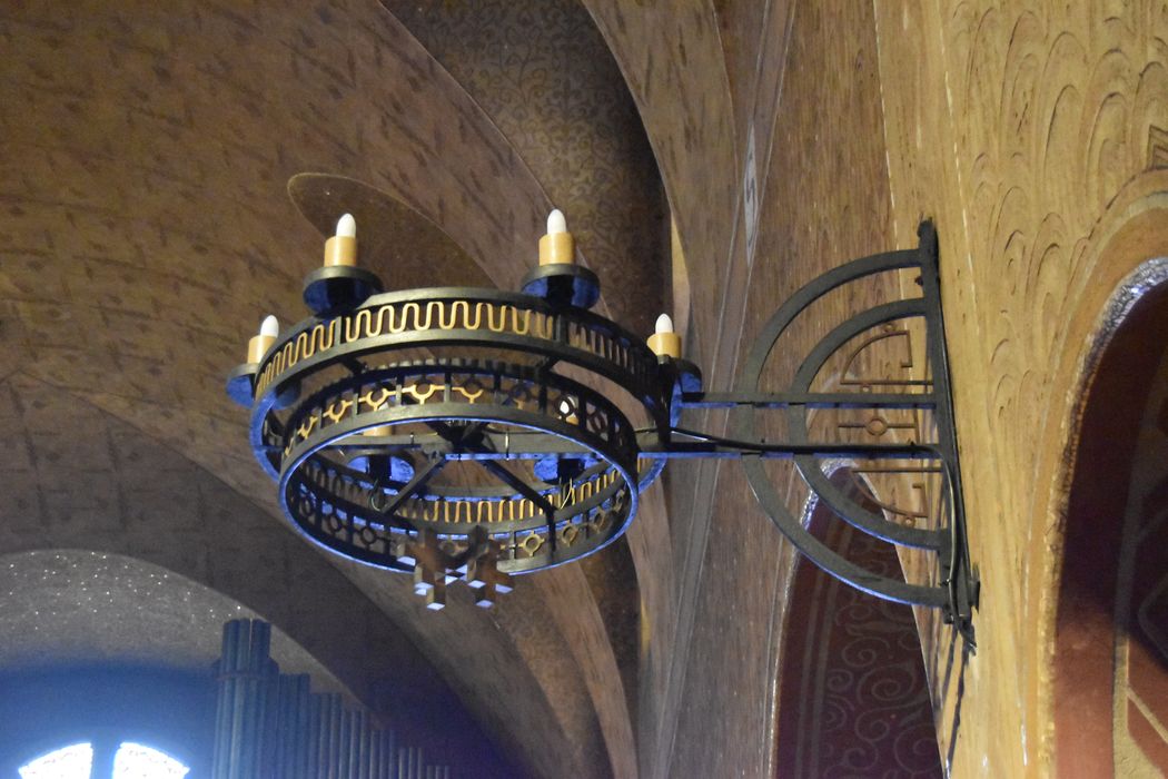luminaire - © Ministère de la Culture (France), Médiathèque du patrimoine et de la photographie, diffusion RMN-GP