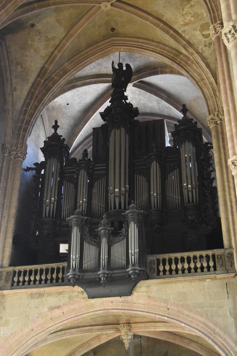 Orgue de tribune : buffet d'orgue