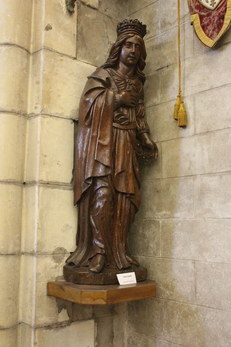 Statue : sainte Barbe