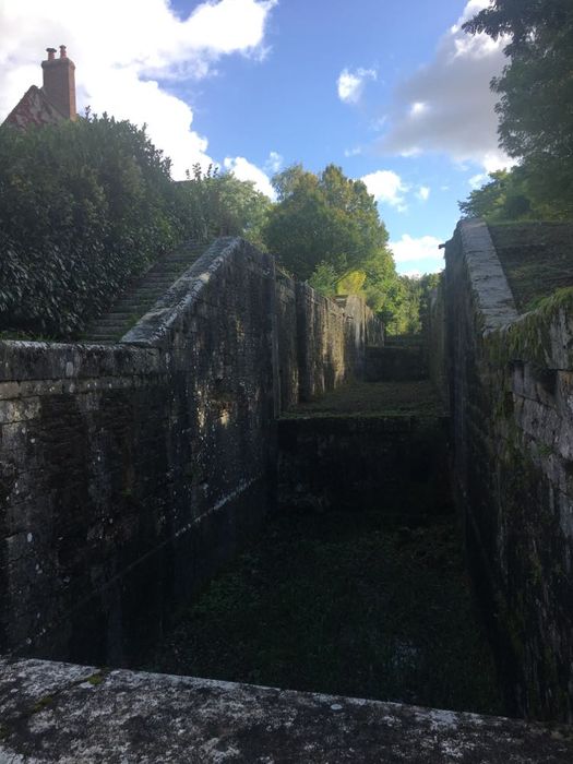 vue générale de l’échelle depuis l’Ouest