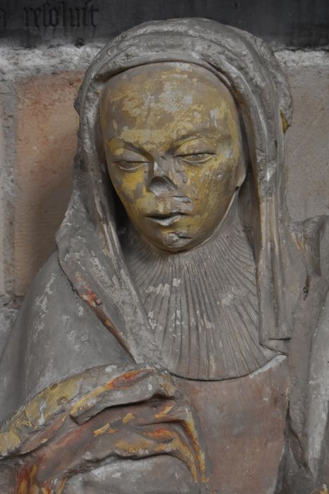 groupe sculpté : Mise au tombeau (la), détail