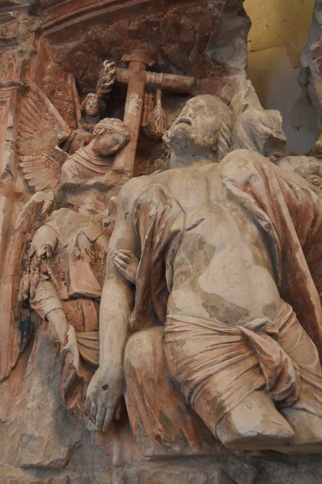 fragment d'un ancien retable, dit la Sainte Trinité, vue partielle