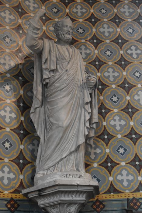 statue : saint Pierre