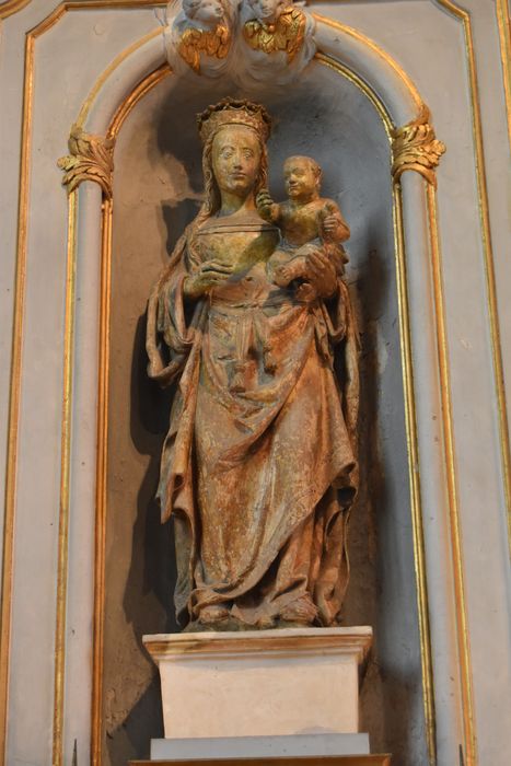 statue : Vierge à l'Enfant