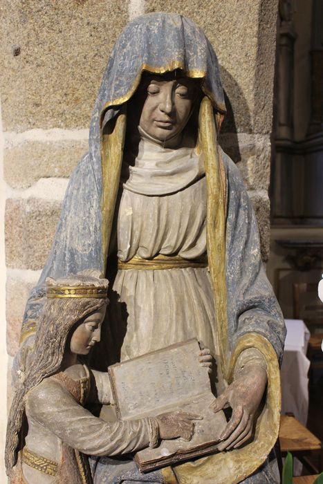 groupe sculpté : Sainte Anne et la Vierge, vue partielle - © Ministère de la Culture (France), Médiathèque du patrimoine et de la photographie, diffusion RMN-GP