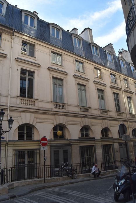 façade sur rue