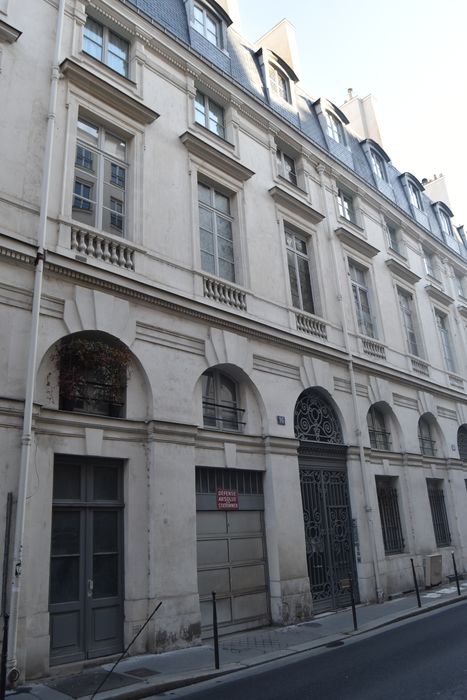 façade sur rue