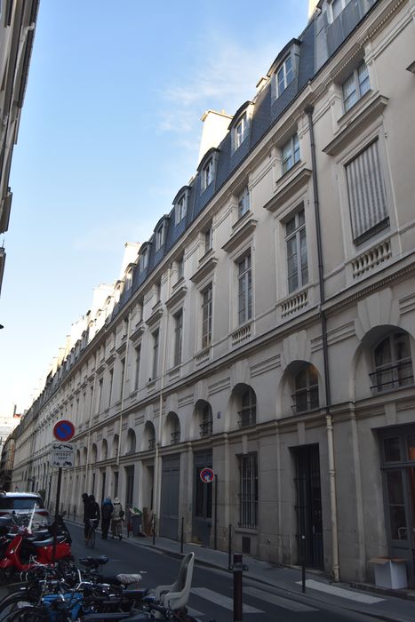 façade sur rue