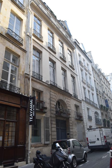 façade sur rue