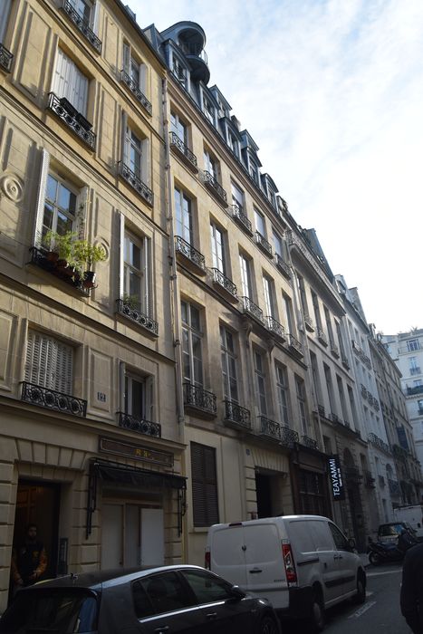 façade sur rue