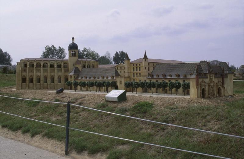 Maquette de l'abbaye se trouvant à France miniature