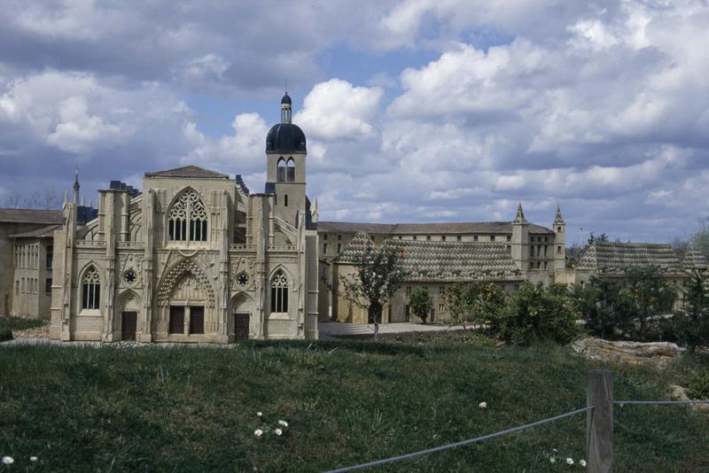 Maquette de l'abbaye se trouvant à France miniature