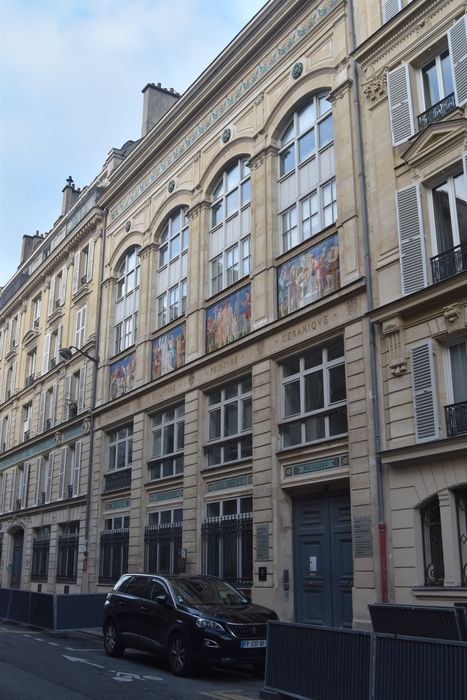 façade sur rue