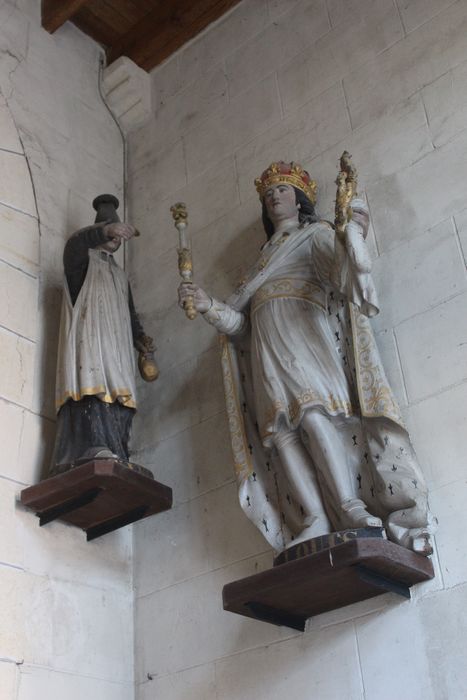 statues : Saint Louis, saint Yves