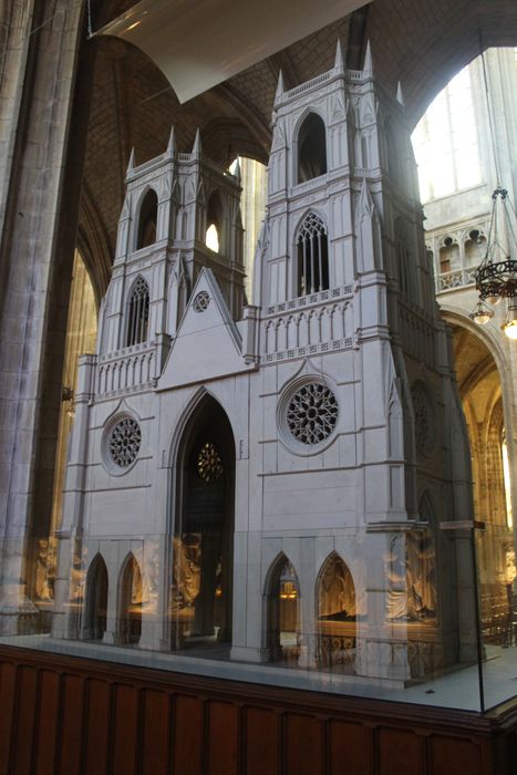 maquette-modèle pour la façade de la cathédrale d’Orléans