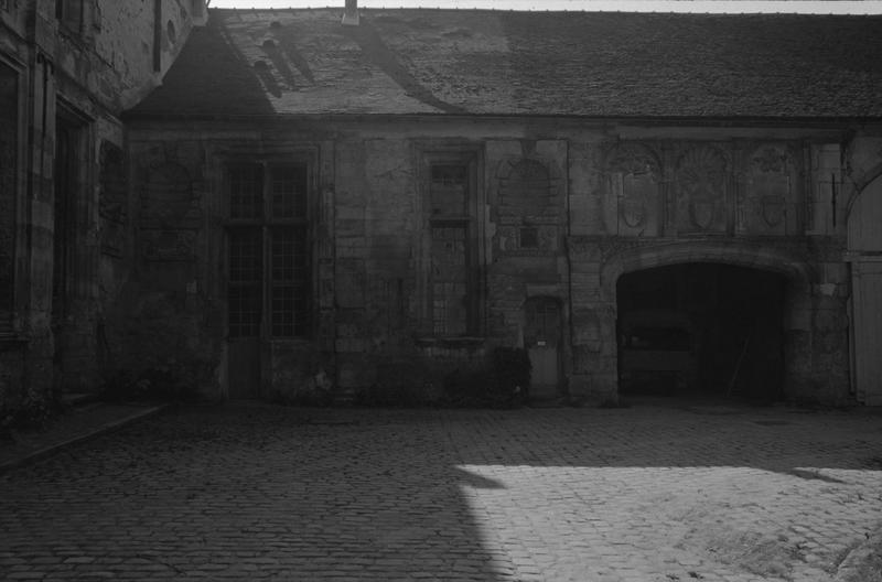 Façade sur cour d'honneur